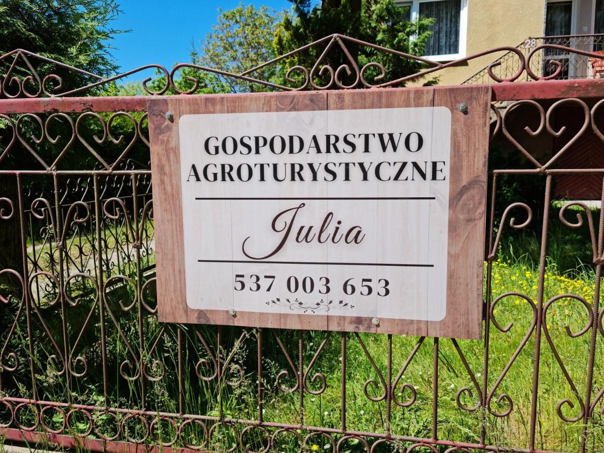 Julia *